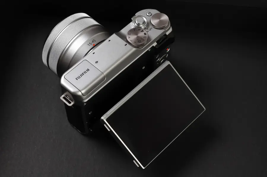 Fujifilm X-A20 Review: Budget Mirrorless for Beginners_01