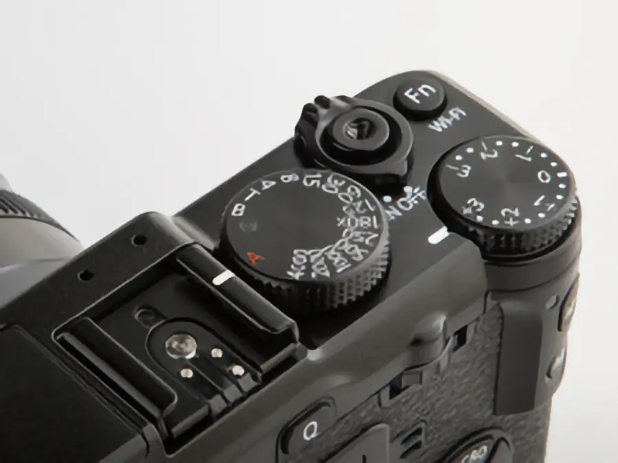 Fujifilm X-E2: Diseño retro con rendimiento moderno_01