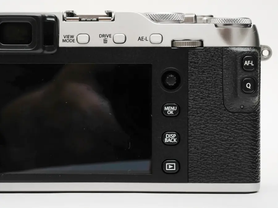 Fujifilm X-E3: Potencia y Compactación en 2025_01