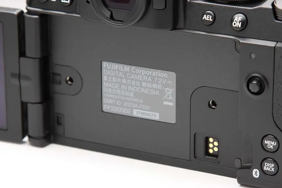 Đánh giá Fujifilm X-S20: Hiệu Năng Cao, Thiết Kế Nhỏ Gọn_01