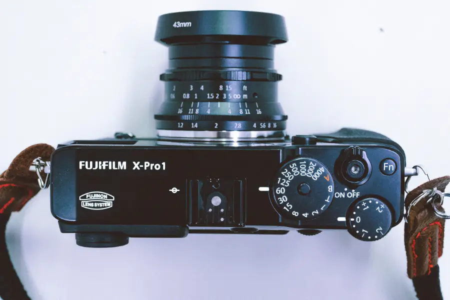 Fujifilm X-Pro1: Un Clásico Mirrorless que Perdura_01